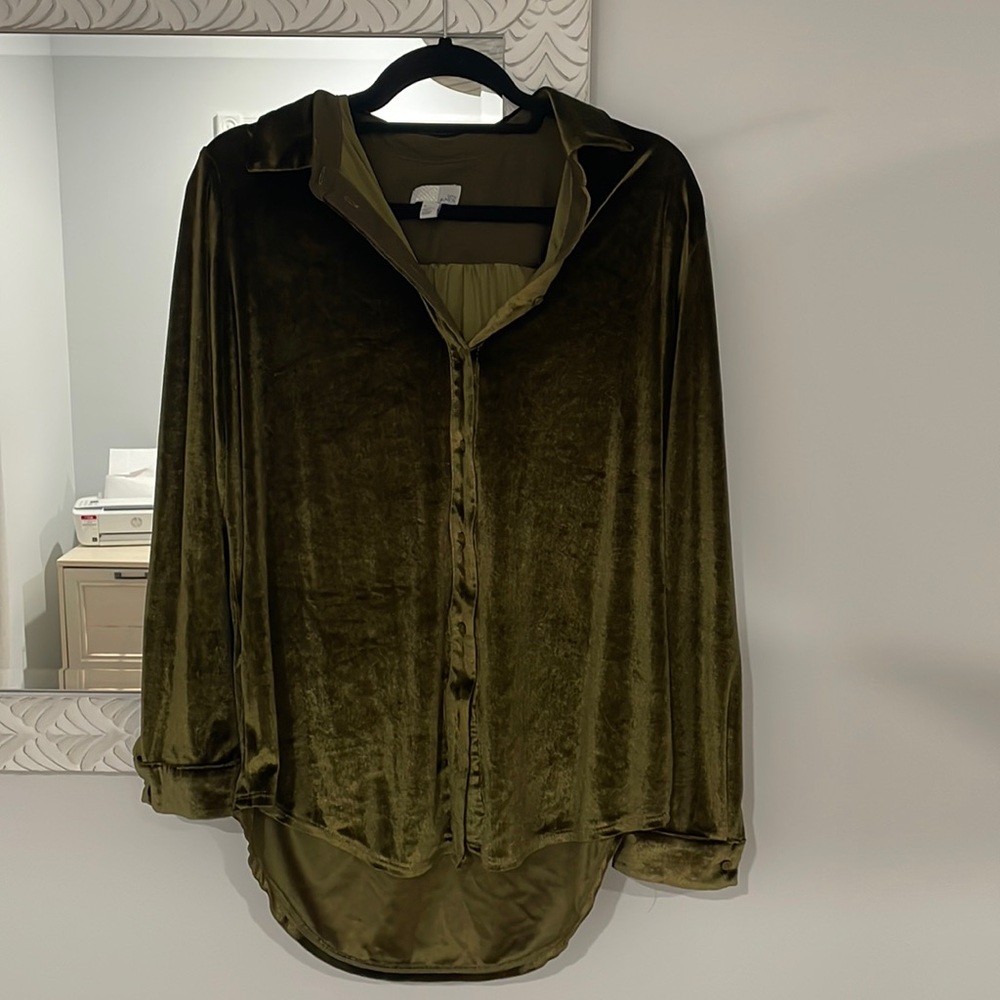 Urban outfitters shirt / jacket. Size medium. Worn once !!